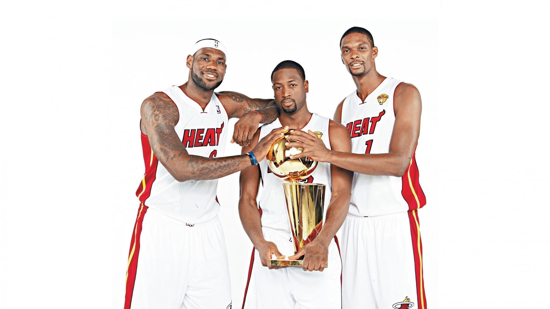 世界武道大会 柔道、合气道、剑道集中展演 日本东京座无虚席